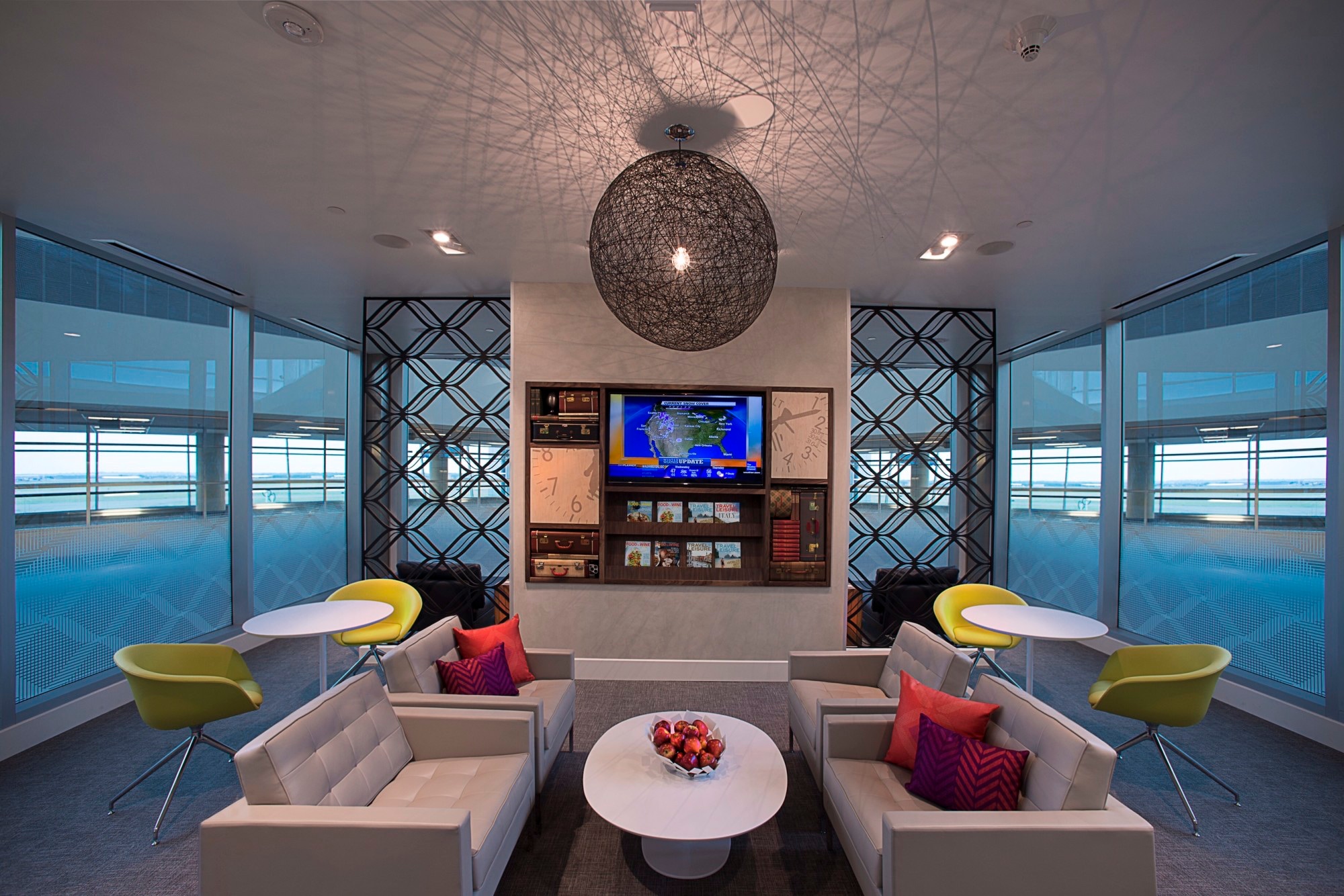 Top 6 Airport Lounges For Platinum Card Members American Express US   Dallas Lounge 